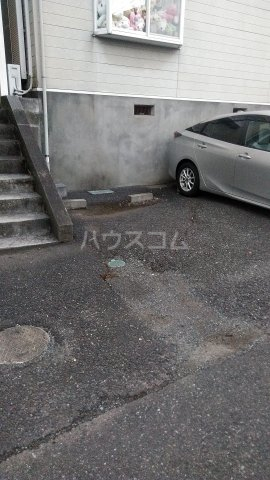 21/24 駐車場