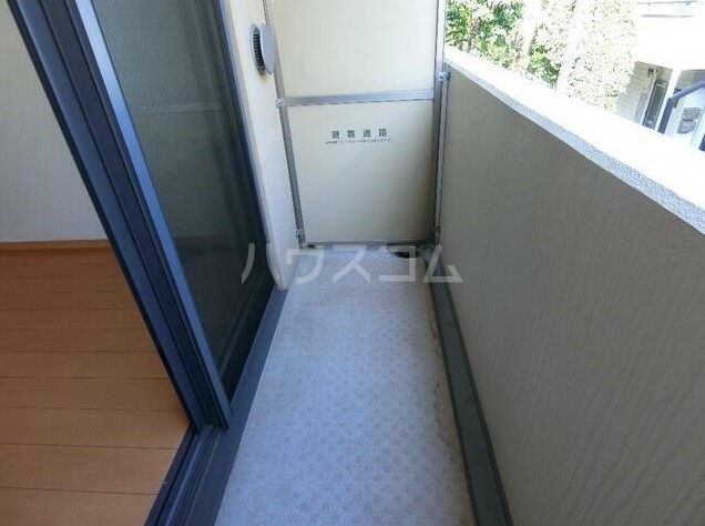 15/27 バルコニー