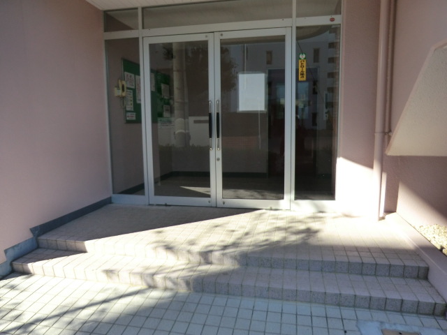 2/8 エントランス