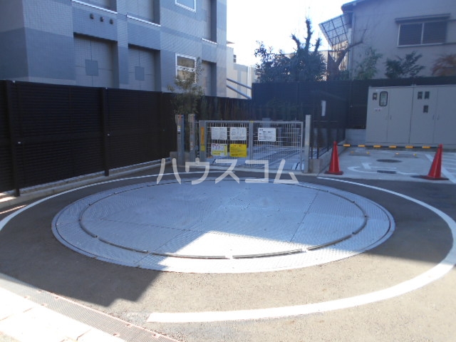 21/25 駐車場