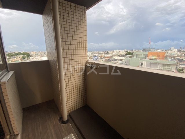 17/30 バルコニー