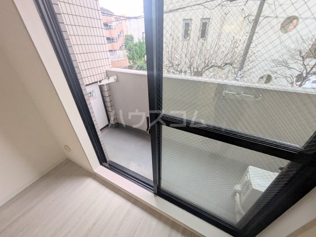 15/28 バルコニー