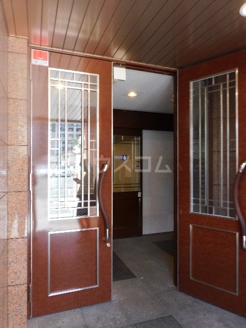 17/22 エントランス