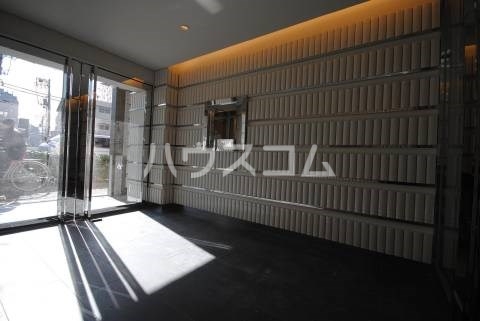 20/25 エントランス