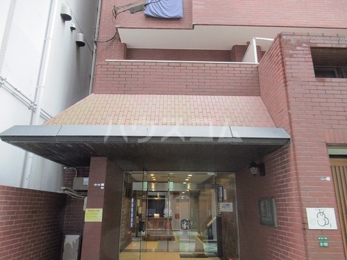 20/24 エントランス