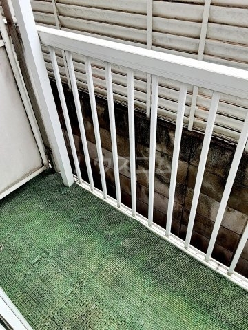 19/30 バルコニー