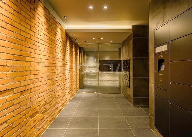 14/24 エントランス