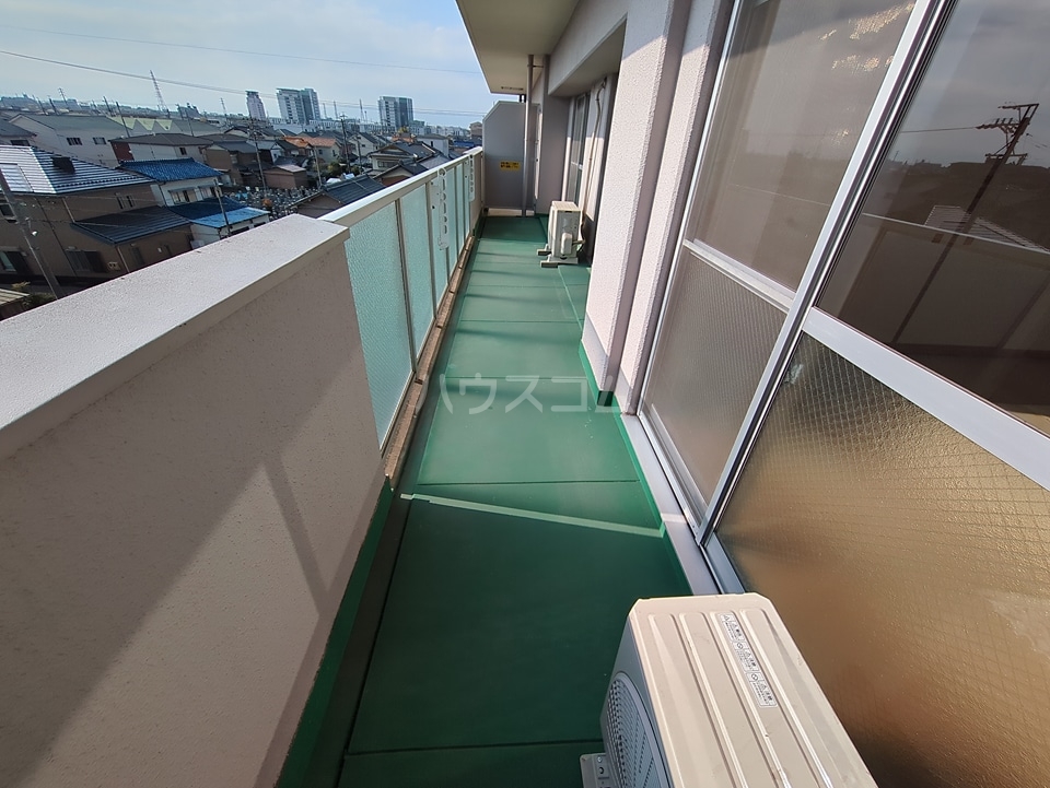 18/30 バルコニー