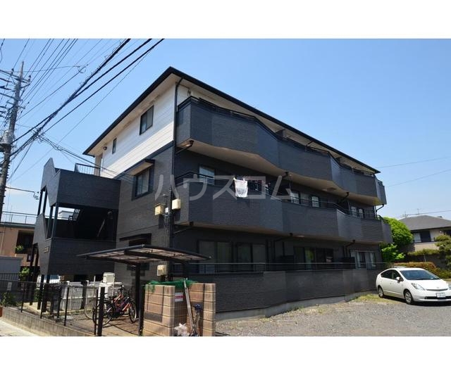 28/30 エントランス