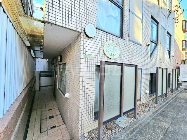 21/29 エントランス