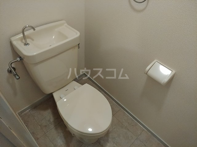 18/30 トイレ