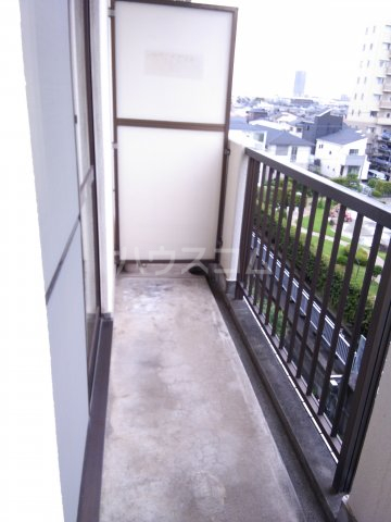 21/30 バルコニー