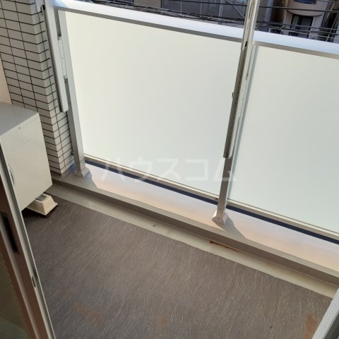 21/30 バルコニー