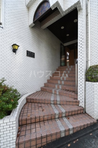 3/5 エントランス