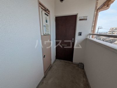 2/6 エントランス