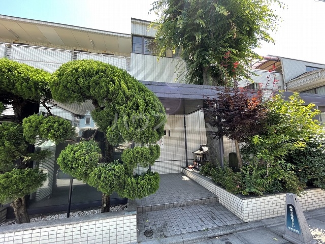 21/24 エントランス