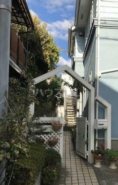 14/20 エントランス