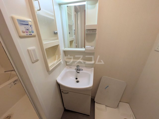 13/30 洗面