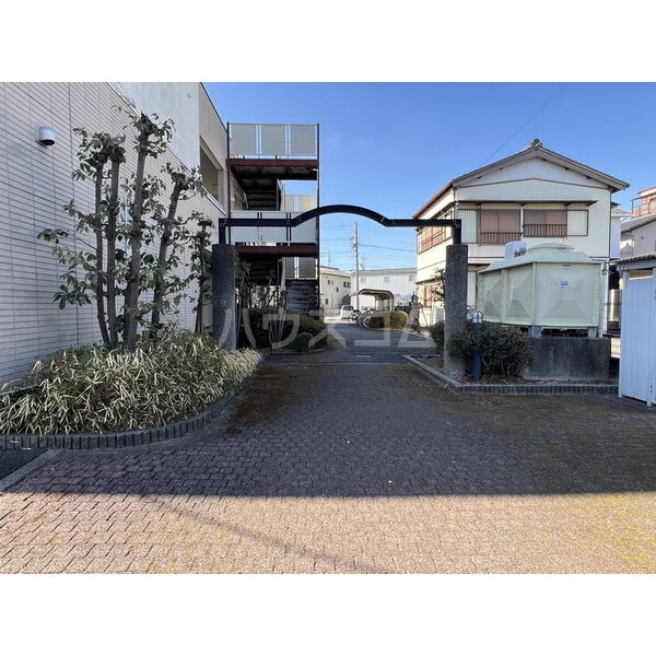 16/19 駐車場