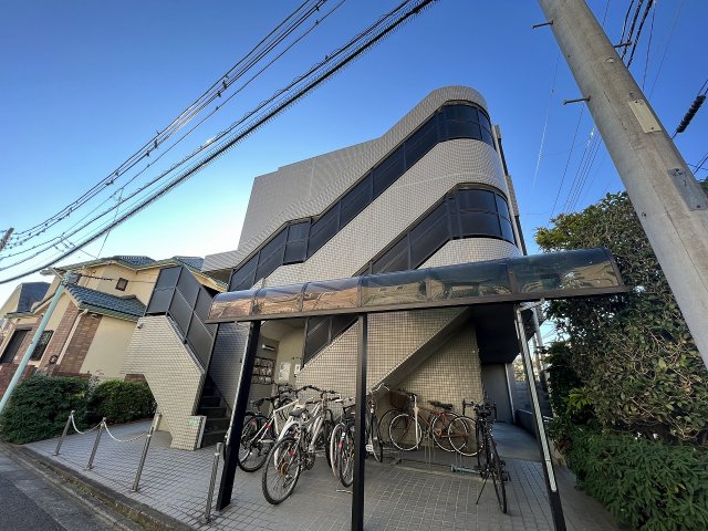 2/30 外観