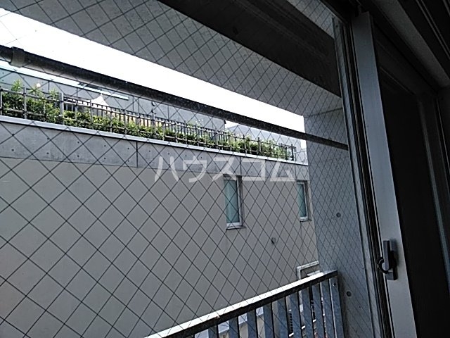 16/28 バルコニー