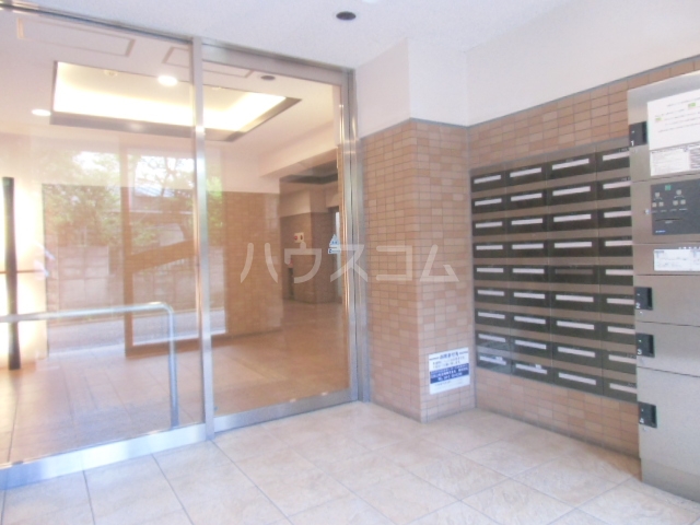 15/25 エントランス