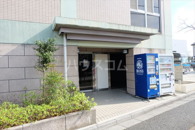 22/29 エントランス