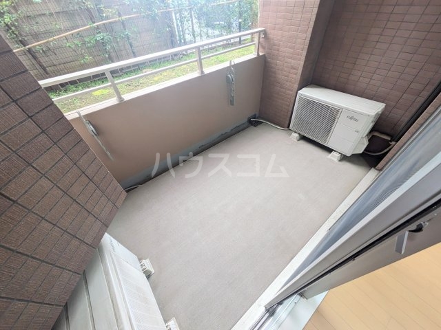 15/27 バルコニー