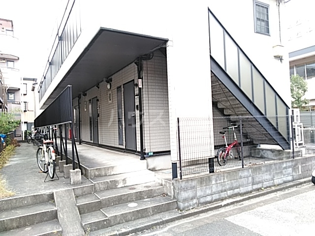 2/3 エントランス