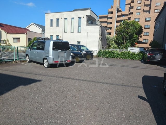 21/23 駐車場