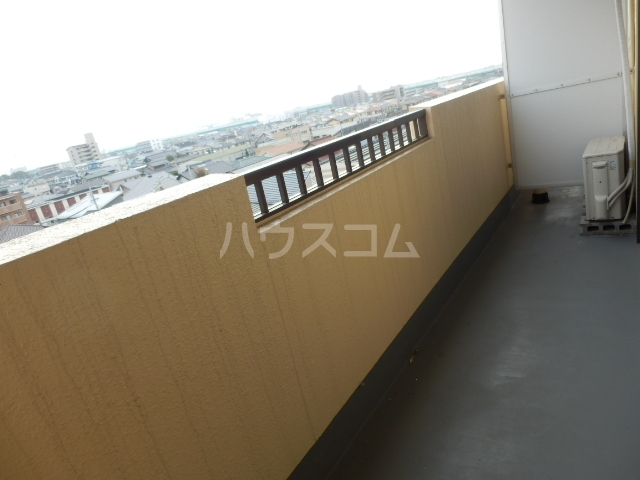 15/23 バルコニー