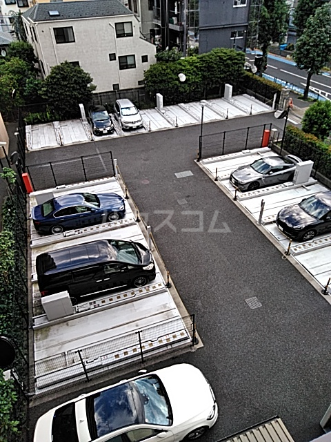 24/30 駐車場