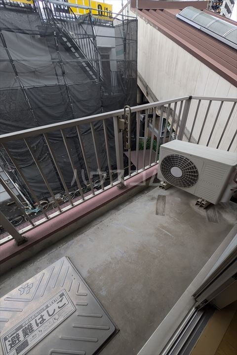 18/30 バルコニー