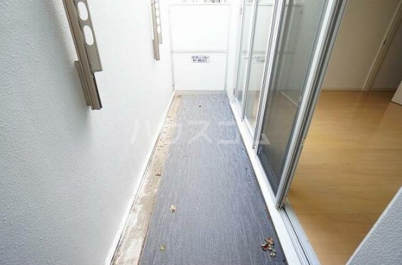 14/23 バルコニー