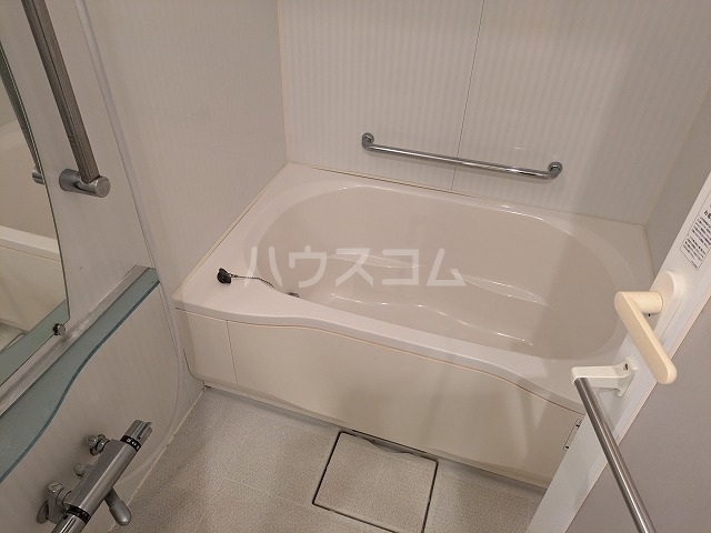 14/30 浴室
