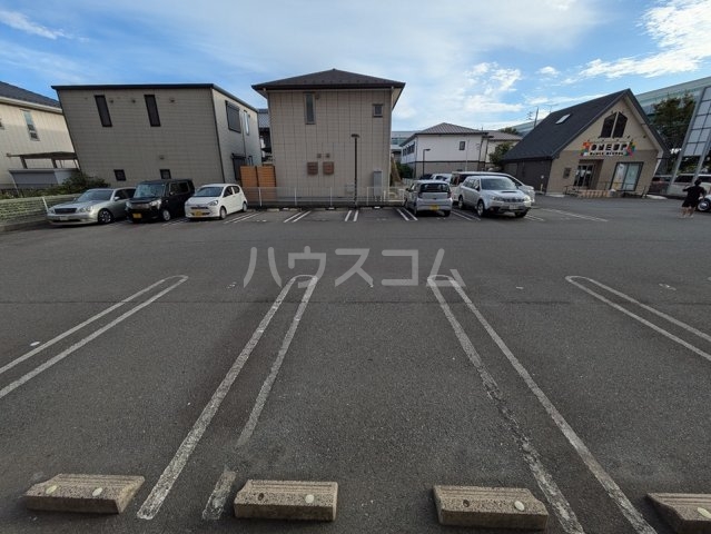 20/22 駐車場