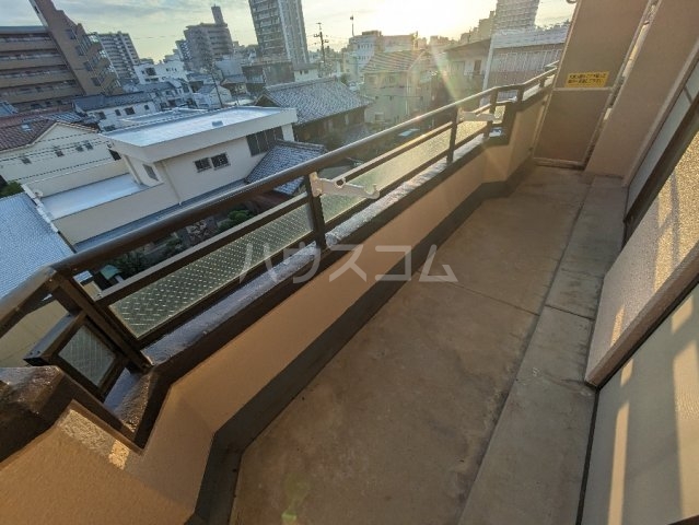 13/30 バルコニー