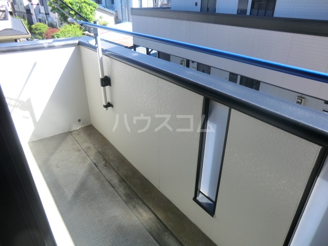 23/30 バルコニー