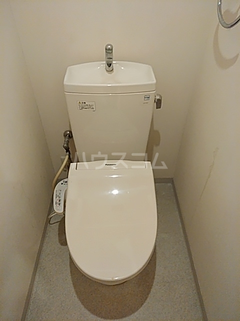 18/30 トイレ