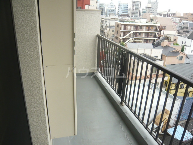 20/30 バルコニー