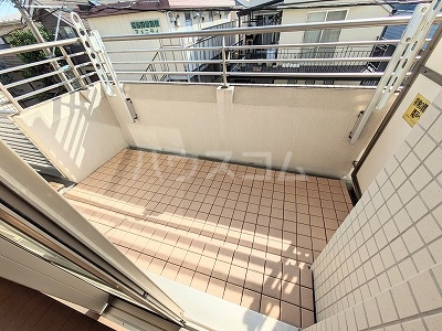 15/25 バルコニー