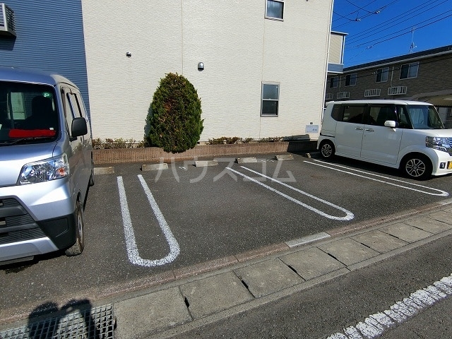 15/21 駐車場