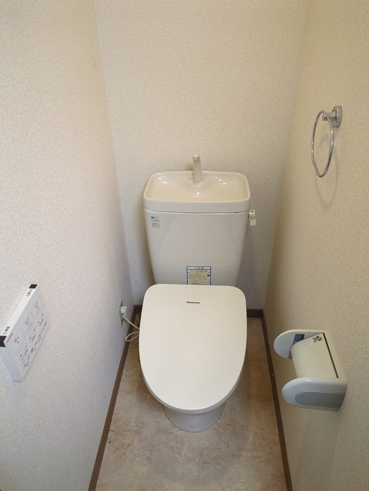 13/30 トイレ