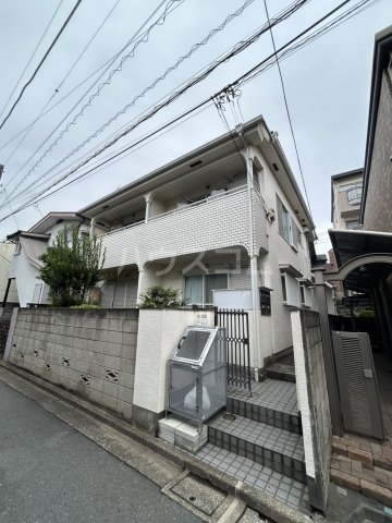 22/29 エントランス