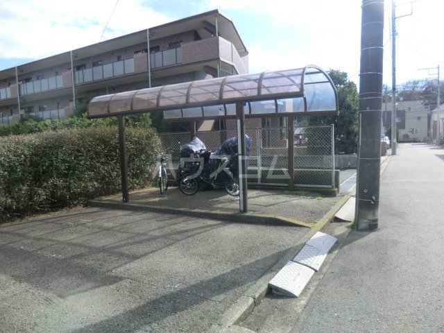 22/30 駐車場