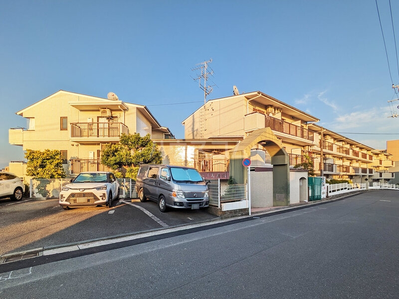 17/27 エントランス