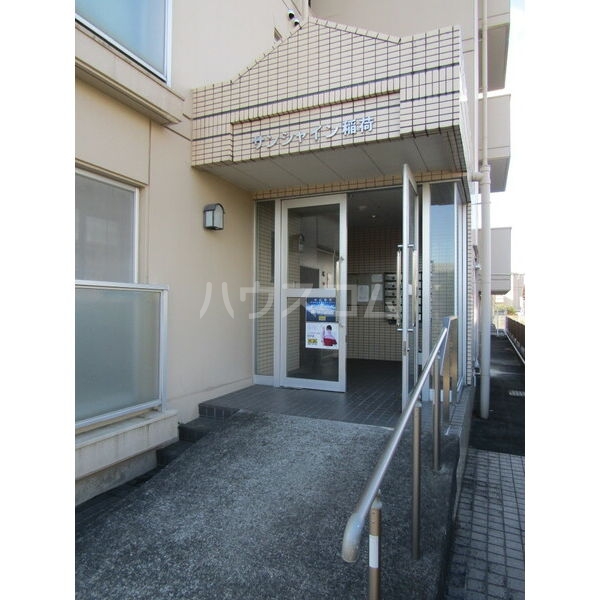 16/25 エントランス