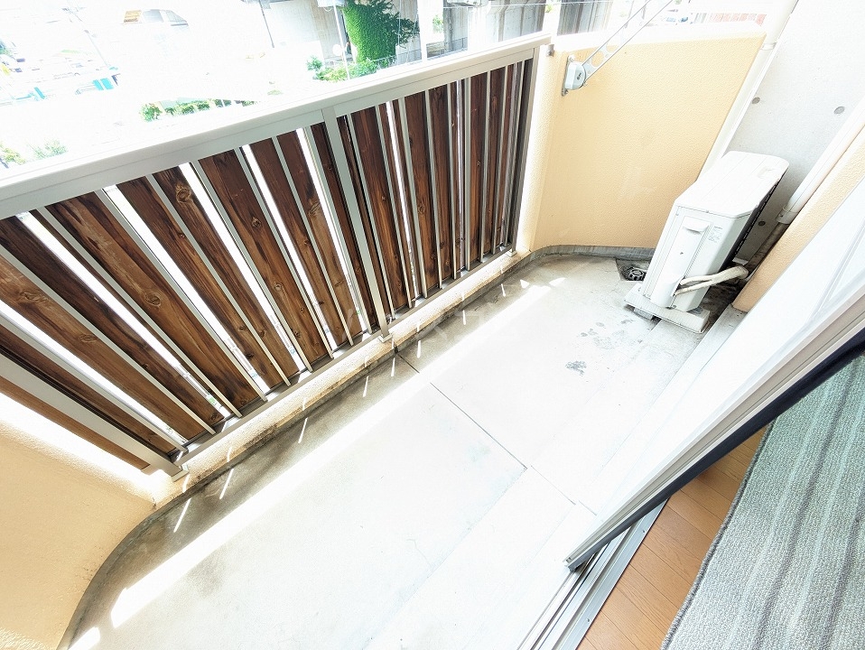 22/30 バルコニー