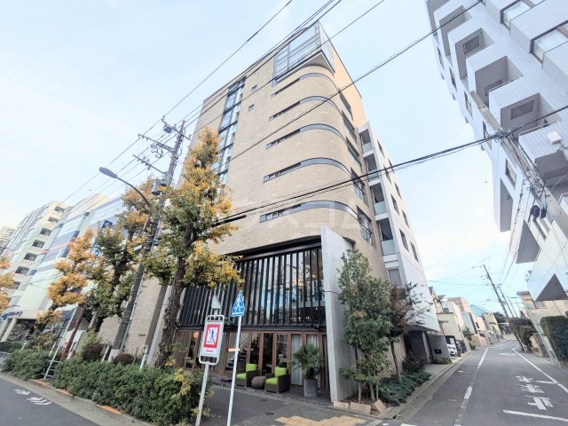 1/6 外観
