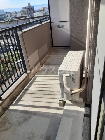 21/30 バルコニー